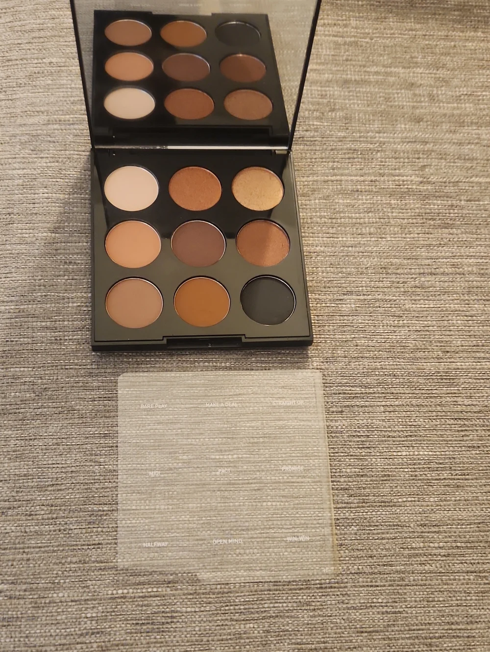 Morphe versatile neutral